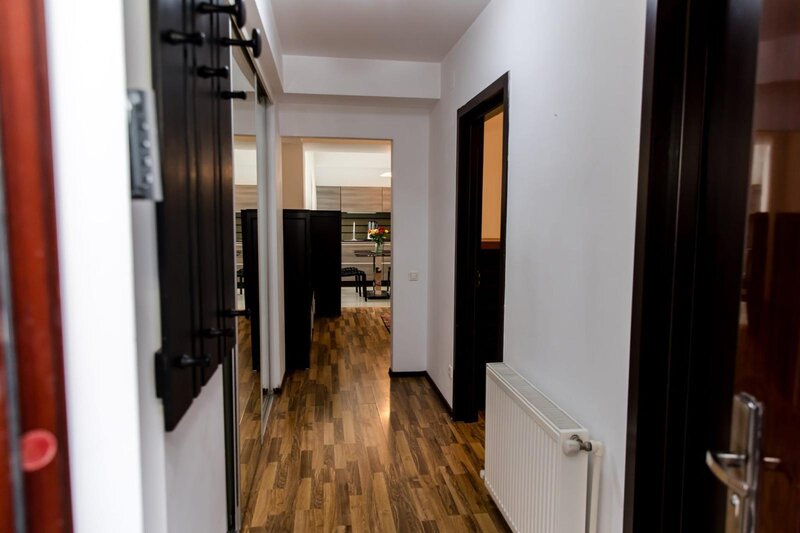 Herastrau- Soseaua Nordului - apartament cu  terasa/curte proprie