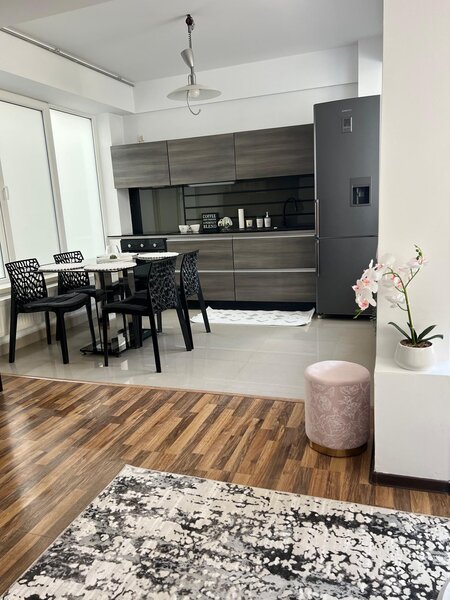 Herastrau- Soseaua Nordului - apartament cu  terasa/curte proprie