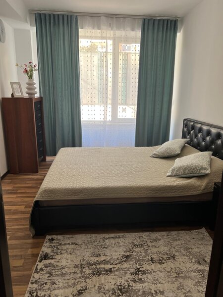 Herastrau- Soseaua Nordului - apartament cu  terasa/curte proprie